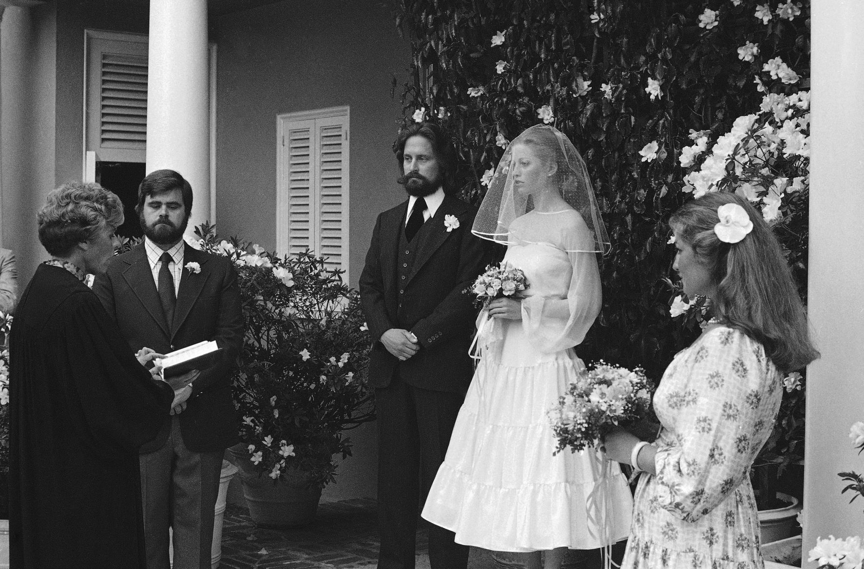 1977: Michael Douglas and Diandra Lucker